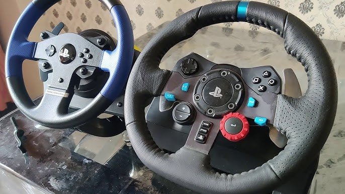 Thrustmaster VS Logitech